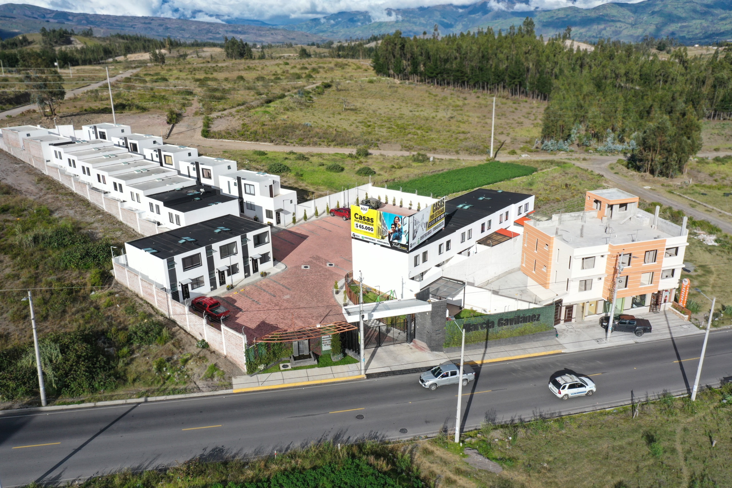 Mega Inmobiliaria